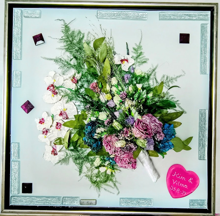 bevar brudebuketten, buket, brudebuket, ,pressede blomster, tørret buket, tørrede blomster, bevar brudebuket, presset brudebuket, presning af brudebuket